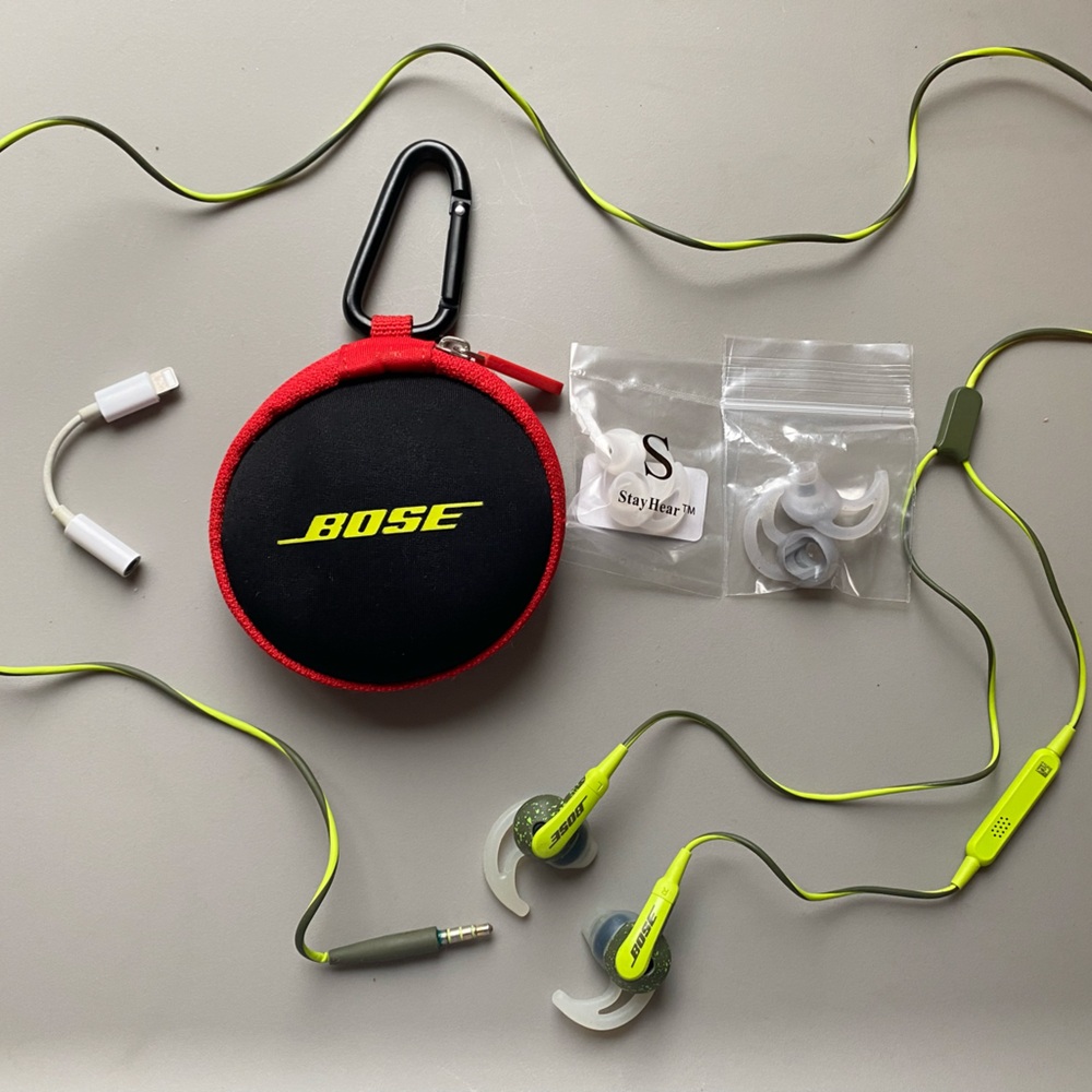Bose Soundsport in Ear Earphones (IOS)